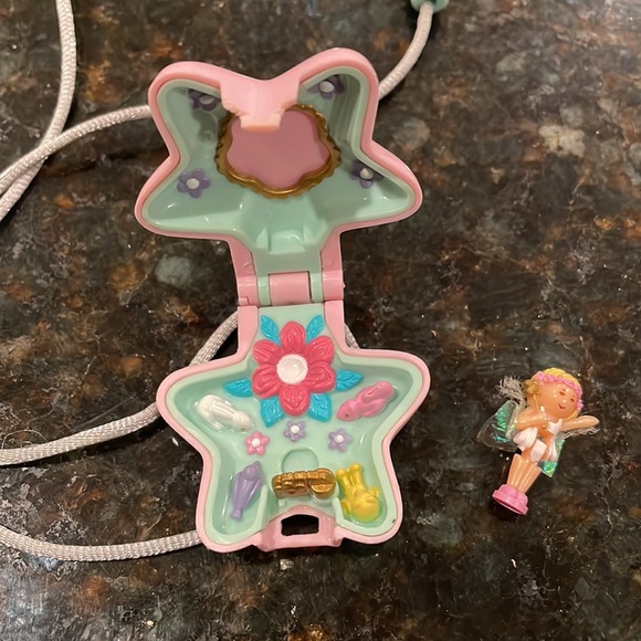 Polly pocket 1992 blue bird fairy garden locket necklace - Picture 4 of 5